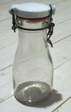 Glasflaska med snäpplock av porslin, 650ml-Floby Överskottslager