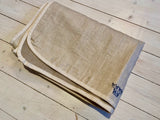 Mattress pad in linen, round edge